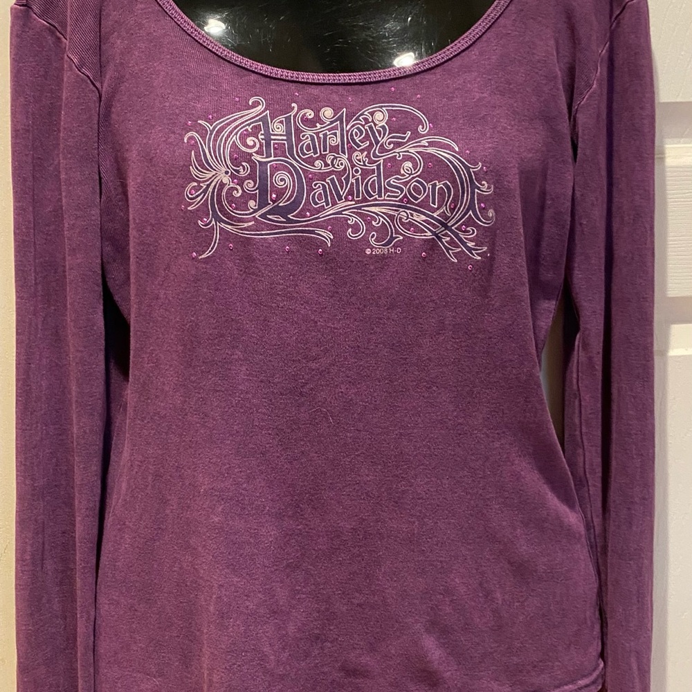 HD long sleeve top
